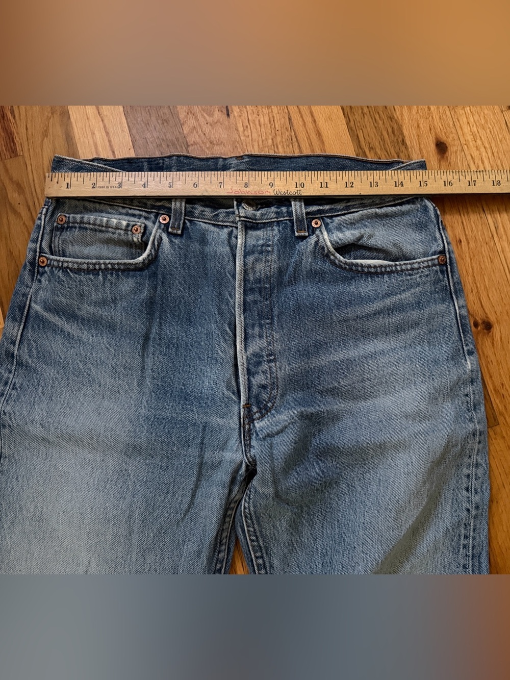 Vintage Levi's 501 USA made Jeans tagged 33x32 actual 30.5x30 - Picture 7 of 7